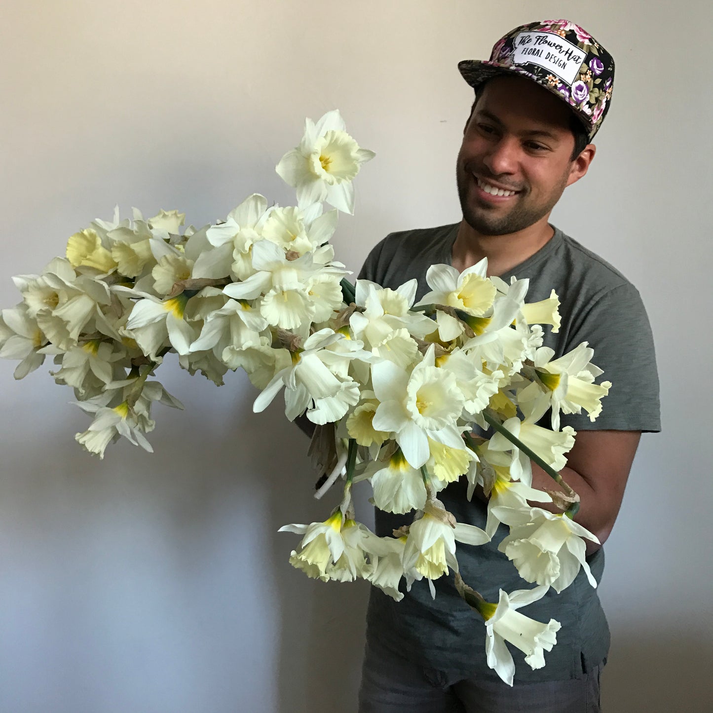 Daffodil Mount Hood Pack of 20